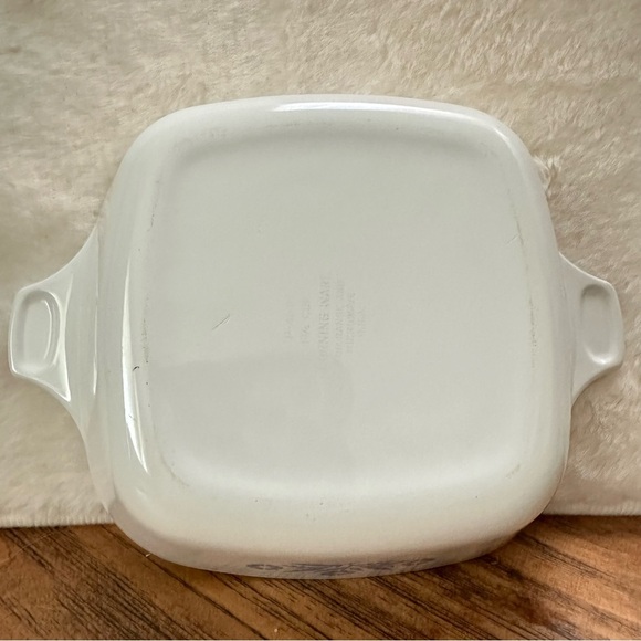 Vintage 1970s CorningWare Blue Cornflower 1 3/4 Cup Square Casserole Dish No Lid - Picture 6 of 8